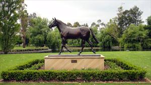 Statue of Danhill