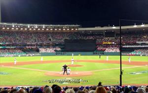 Great days racing then an outstanding game tonight at the SCG between LA Dodgers vs Arizona Diamond Backs