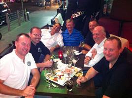 Hawkes Racing Tour QLD 2011..... Koi restaurant Broadbeach