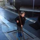 Lachlan cleaning the Flemington stables Lachlan cleaning the Flemington stables